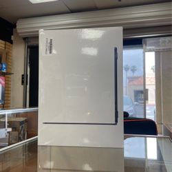 13”MacBook Air M2 24gb Ram 512SSD 