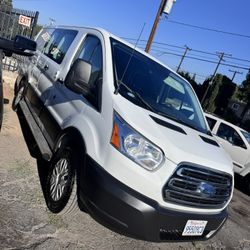2019 Ford Transit 