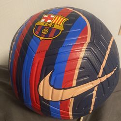 Nike Barcelona Strike Ball