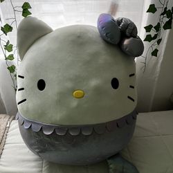 Giant Hello Kitty Squish Mellow 