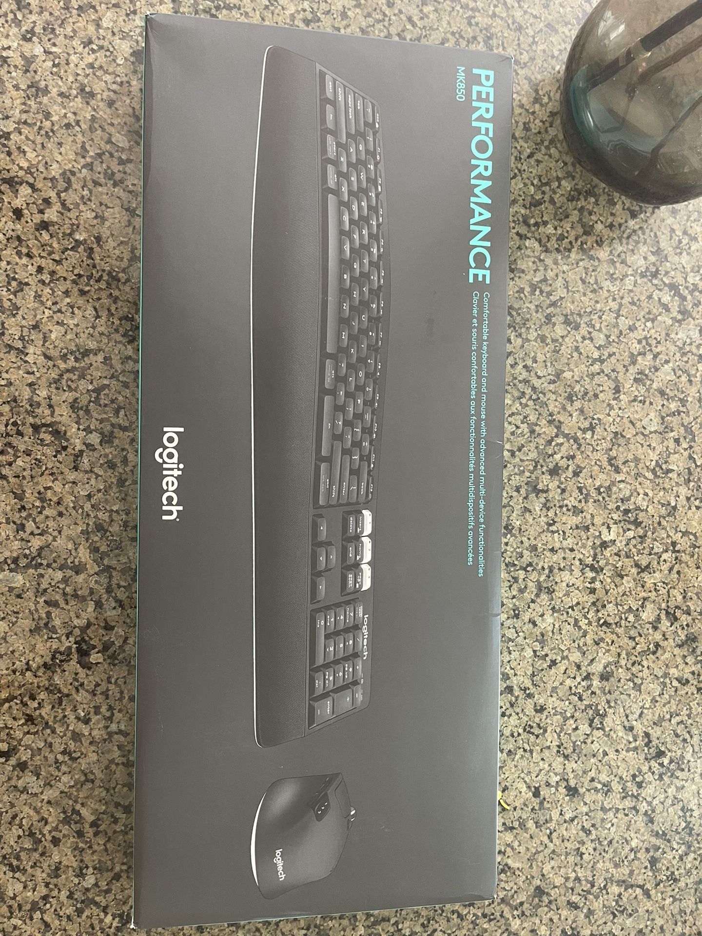 MK850 Performance Keyboard and Mouse