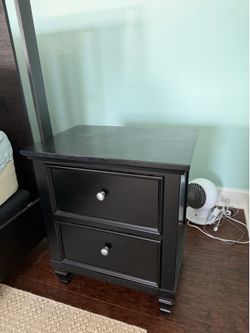 Night stand