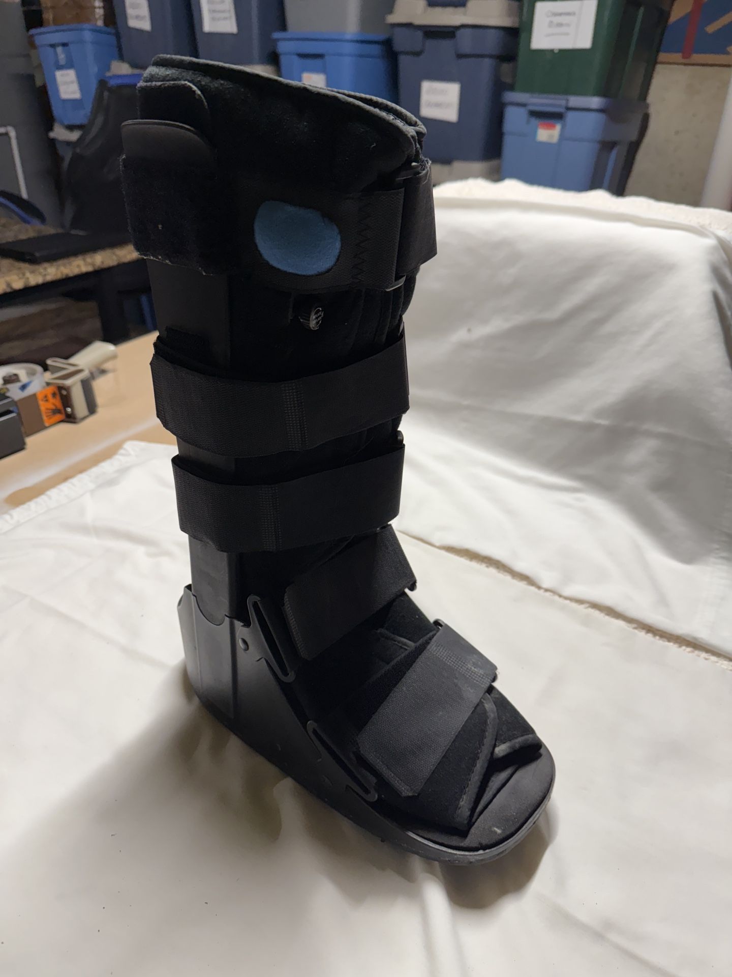 Medline Large Pneumatic Medial Walking Boot