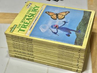 1993 The Sesame Street Treasury Books 13 volume book lot .