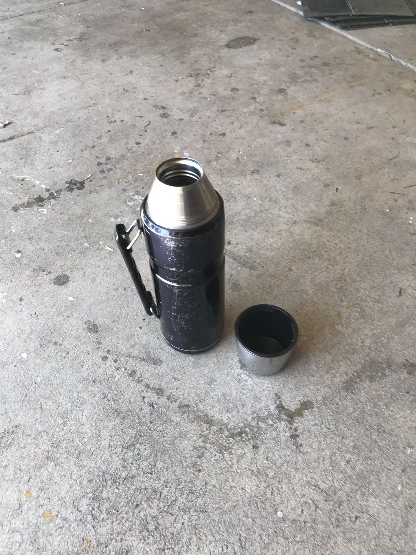 Thermos