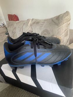 Kids cleats size 1.5