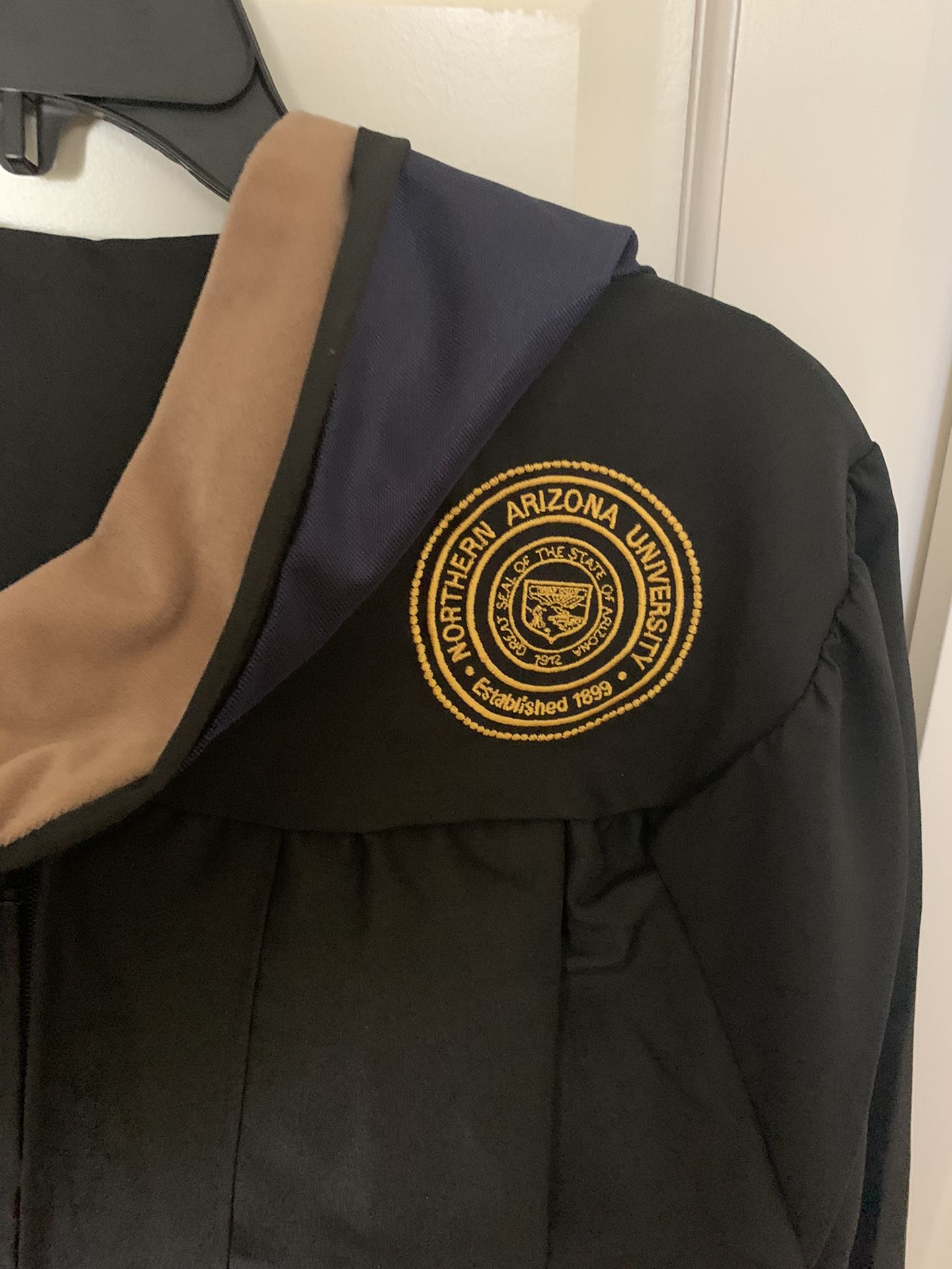 NAU Graduation Gown - Graduate Degree