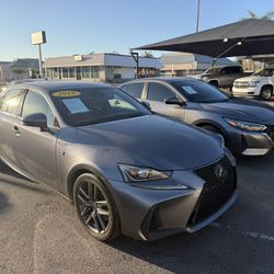 2018 Lexus IS