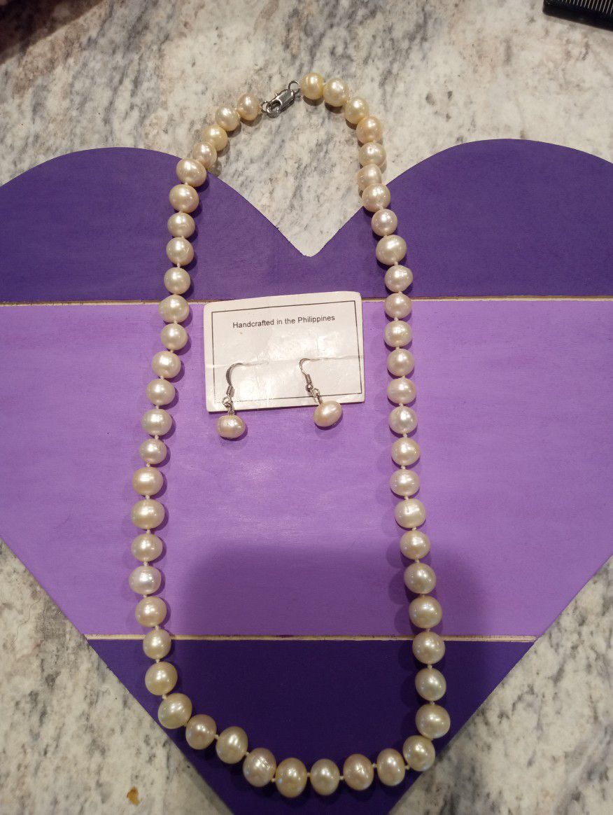 Handcrafted Real Pearl Necklace 