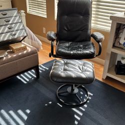 Recliner Chair With Foot Stool 