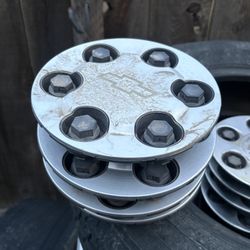 03-06 Chevy Cad Eye Caps