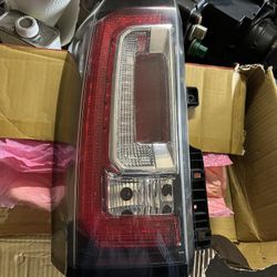 2015-2020 Gmc Yukon Denali Driver Left Side Tail Lights Oem