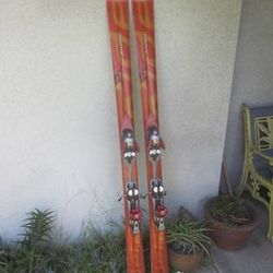 ATOMIC BETARIDE  177cm Parabolic Shaped Snow Skis w/ Salomon Bindings