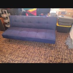 Nice Blue Futon