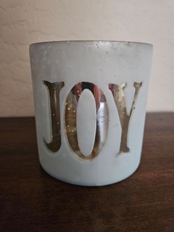 JOY Mercury Glass Candle Holder6x6", etched outside glass, new $5.00