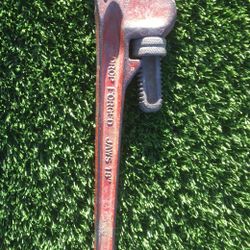 18” Pipe Wrench Heavy Duty