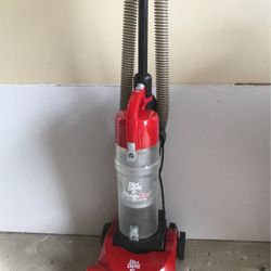 Dirt Devil Vacuum