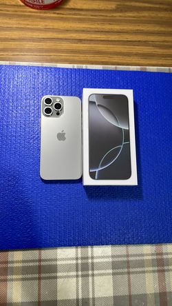 Iphone 16pro max 512gb natural unlocked