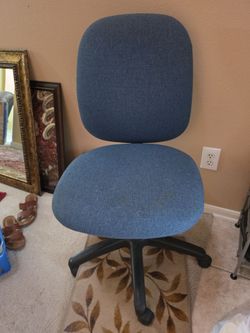 Desk chair