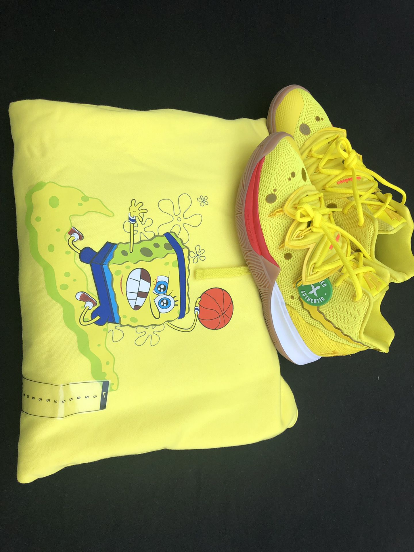 New Nike Kyrie 5 Spongebob Shoes Size 8/ Pullover Hoodie Yellow Size S, In Hand!