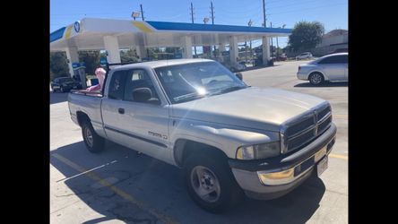 01 Dodge Truck