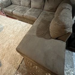Sectional Couch 