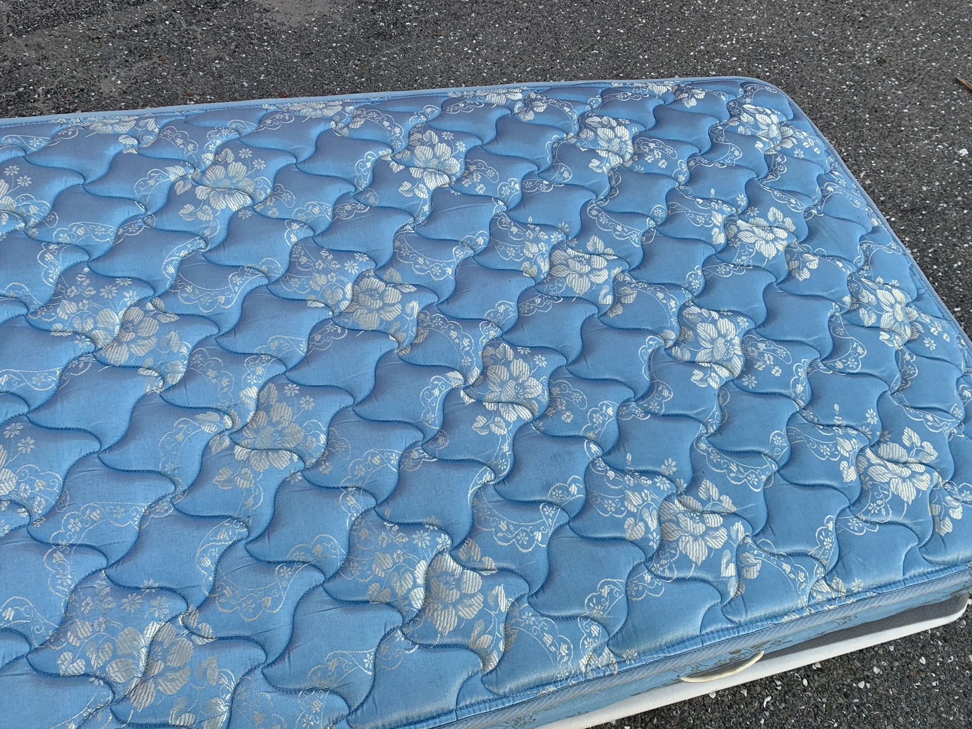 Twin Size Mattress & Box