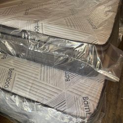 New Queen Pillow Top Mattress Set