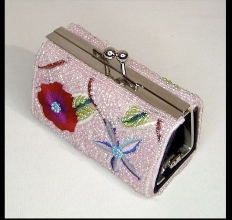 Vintage Pink Beaded Coin Purse