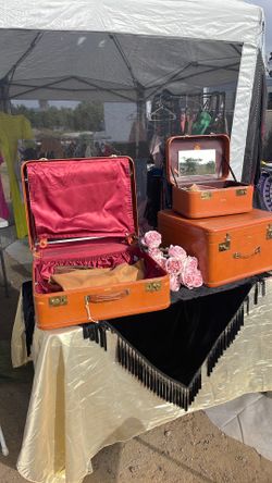 Vintage 20th century suitcase