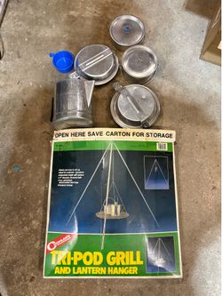 Copland tripod grill and lantern hanger