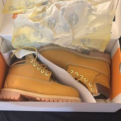 Size 2 Timberland Boot 
