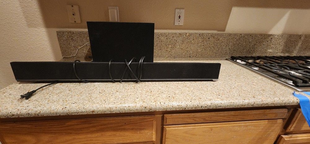 VIZIO S3821w-C0 38-Inch Sound Bar with Bluetooth Wireless Sub