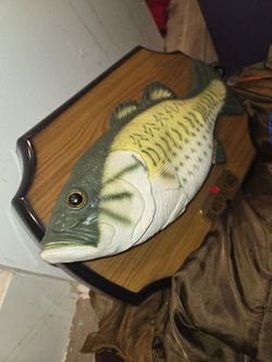 Big Mouth Billy Bass Singing Fish