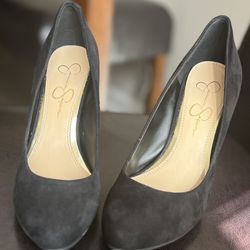 Preowned Black Jessica Simpson Suede Pump Heels