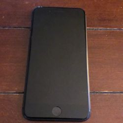Brand New iPhone 8 w/ Charger 