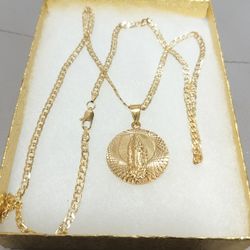 14K gold filled diamond cut chain and pendant
