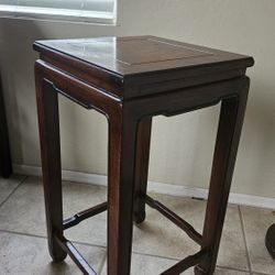 Accent Table