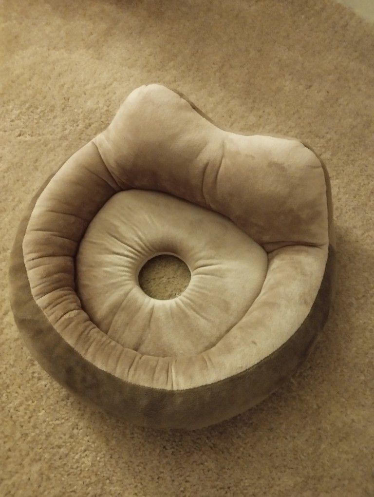 Seat cushion
