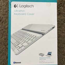 Logitech Ultrathin Bluetooth Keyboard Cover for iPad 2/3/4