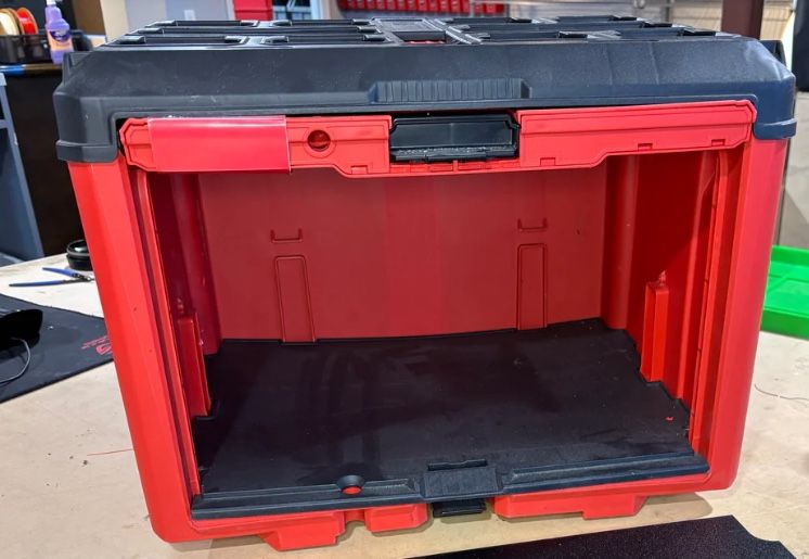 Milwaukee Pack out cabinet