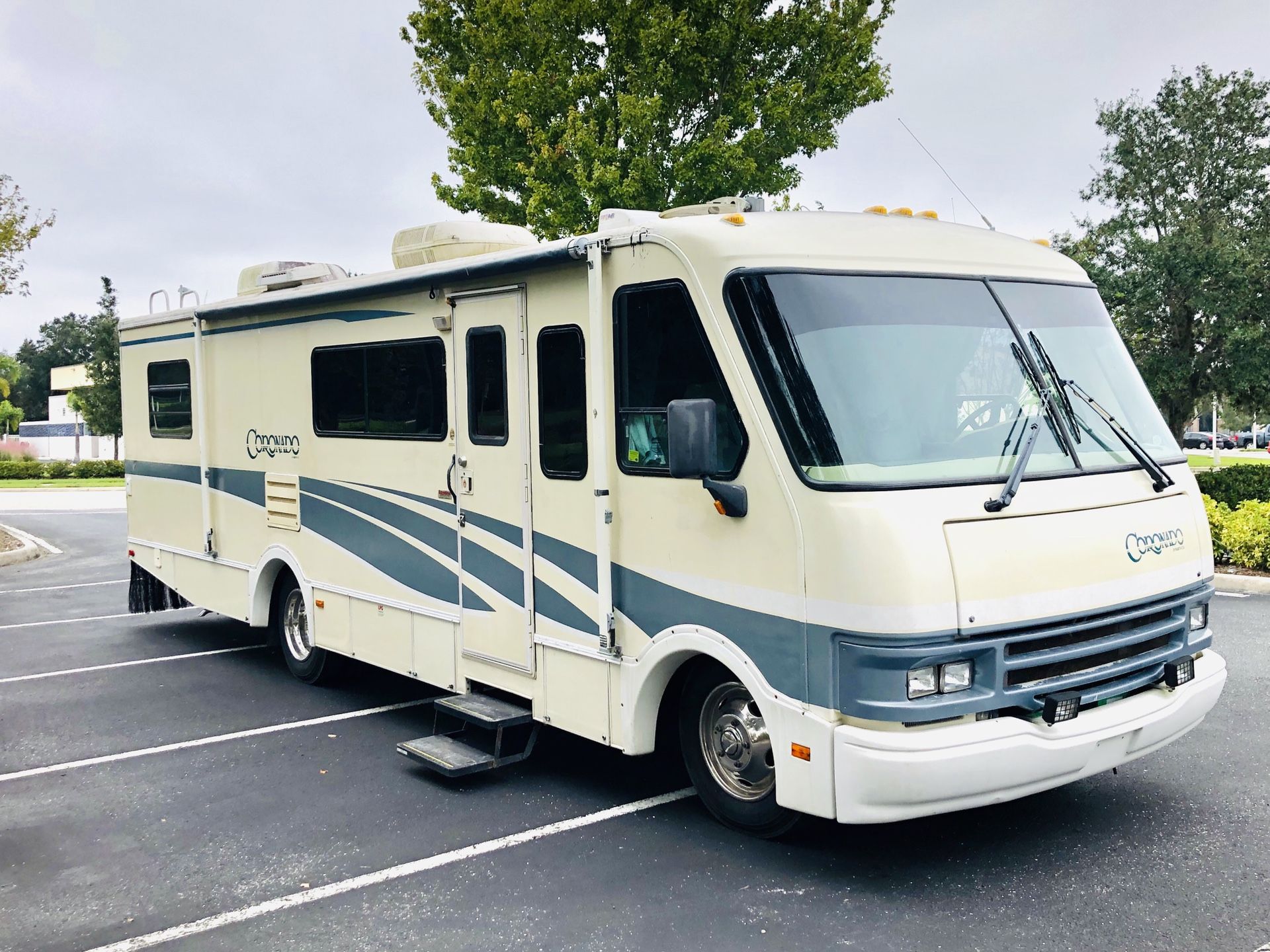 Fleetwood Class A motorhome RV