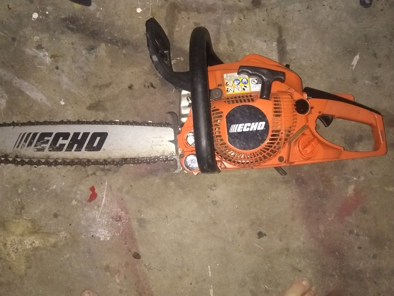 Echo 20 inch gas powered chainsaw