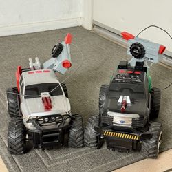 Jada Battle Machines RC Laser Tag Duel - Ford F350 vs Chevy Silverado