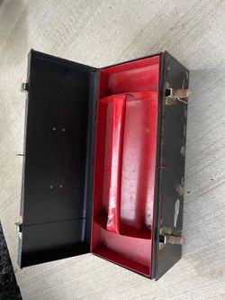 🛠️🪛🔧🪚🧰 VINTAGE - METAL - TOOLBOX 🧰🪛🪚🧰