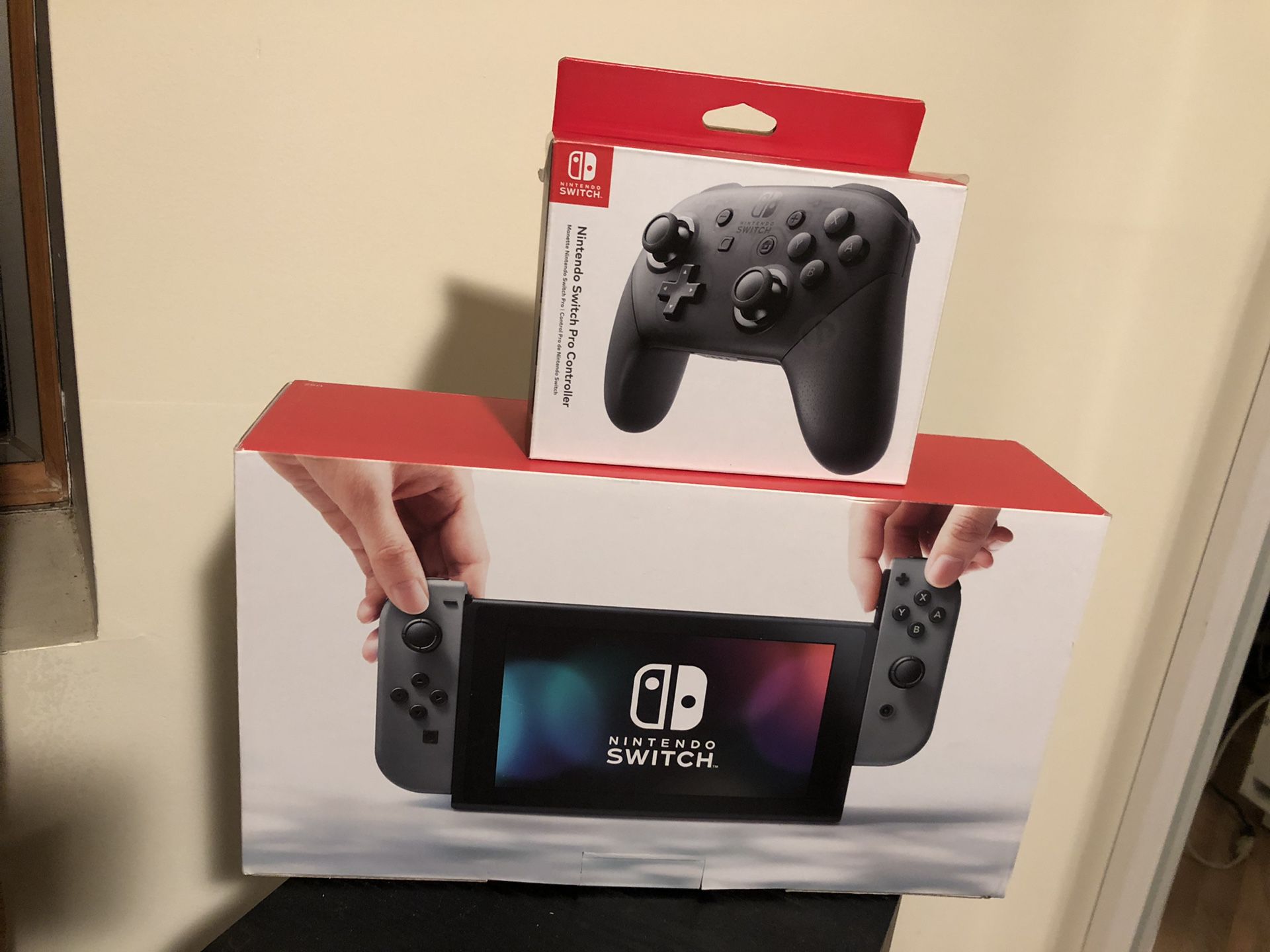 Nintendo Switch and Controller Like new