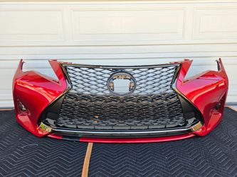 Lexus RC OEM Bumper Grille Assembly