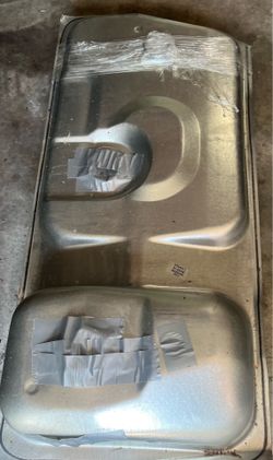 Fox Body Mustang(87-up) new fuel tank. $150 FIRM. Also have a new fuel pump for $50 bucks.