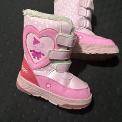 Props Pig Snow Boots