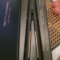 Straightener 